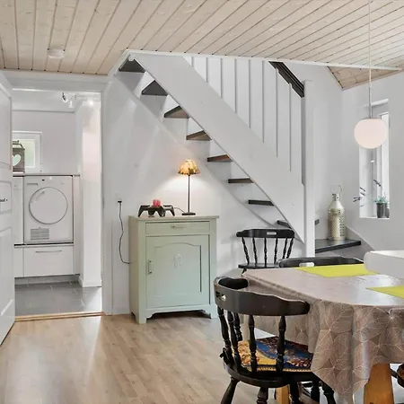 80057-ulfborg-rolighedsvej-3 * Husby